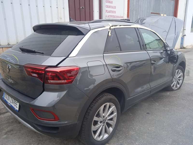 volkswagen t-roc del año 2023