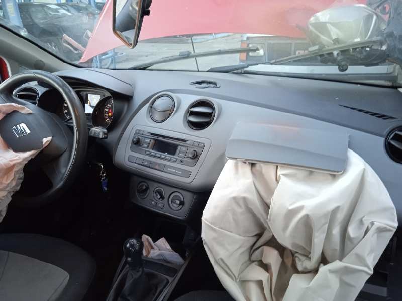 seat ibiza (6j5) del año 2014