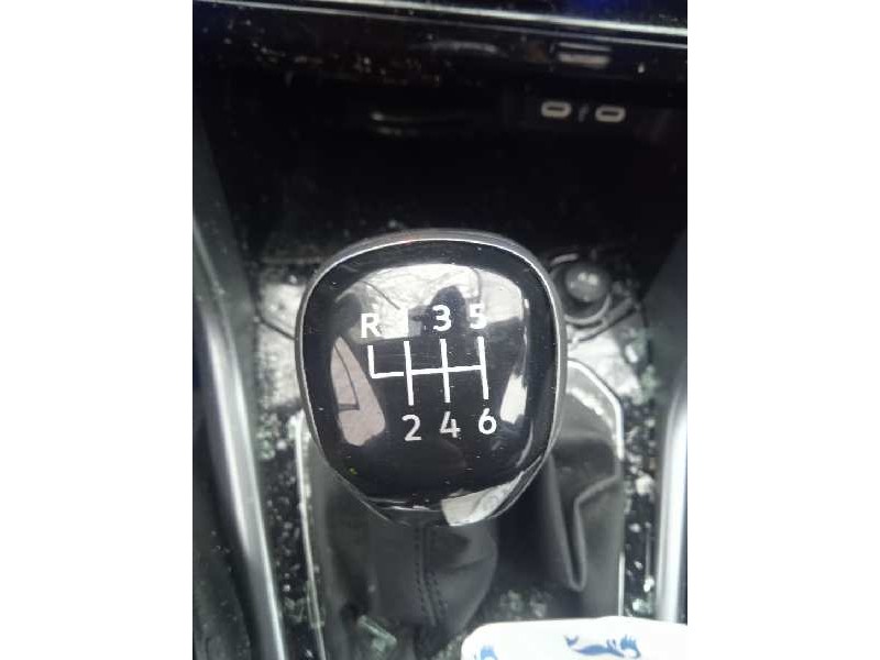 volkswagen t-roc del año 2023