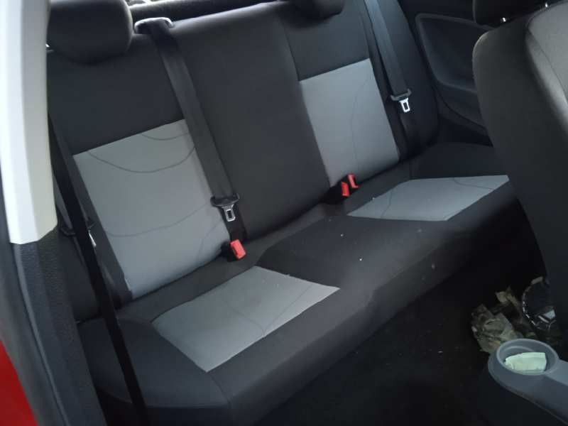 seat ibiza (6j5) del año 2014