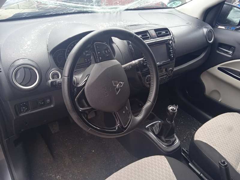 mitsubishi space star (a00) del año 2019