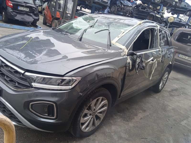 volkswagen t-roc del año 2023