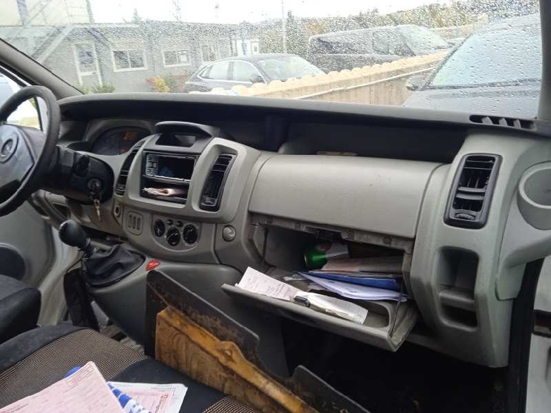 opel vivaro del año 2006