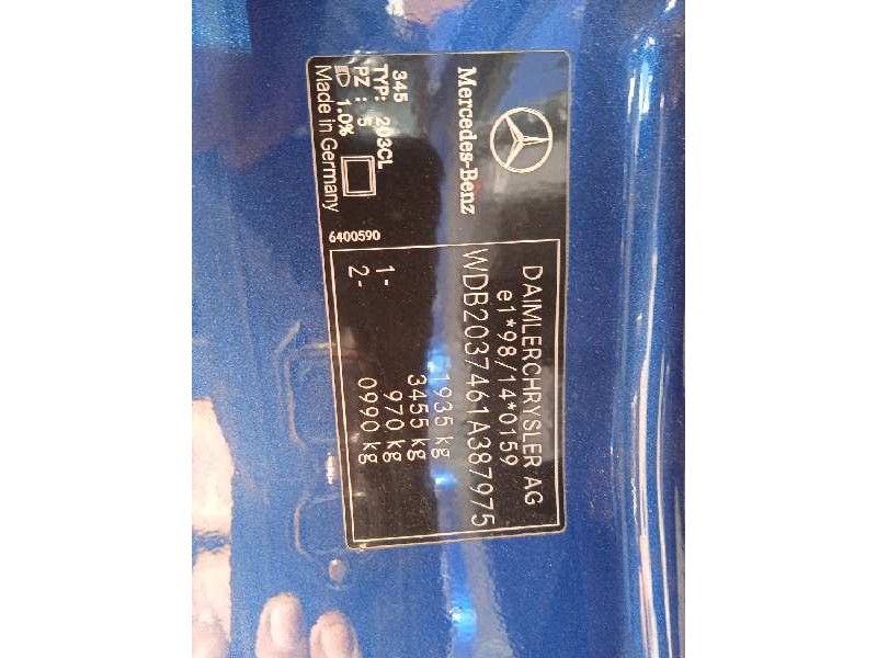 mercedes-benz clase c (w203) berlina del año 2002