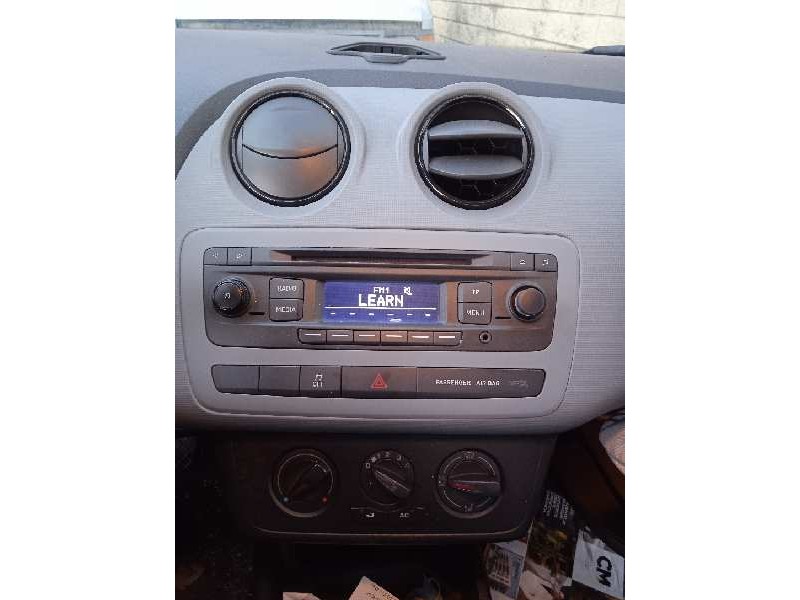 seat ibiza (6j5) del año 2014