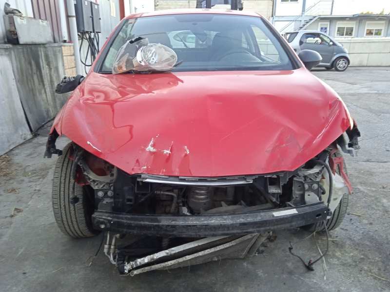 seat ibiza (6j5) del año 2014