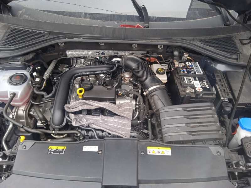 volkswagen t-roc del año 2023