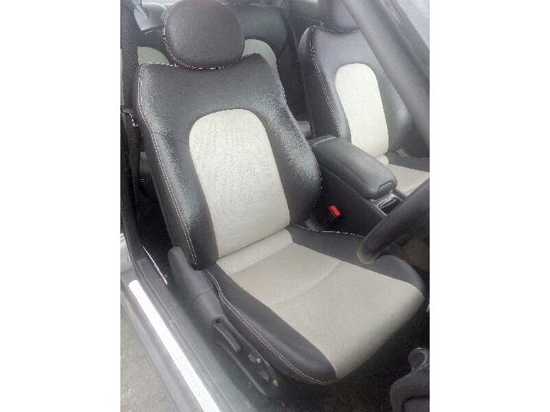 mercedes-benz clase c (w203) sportcoupe del año 2008