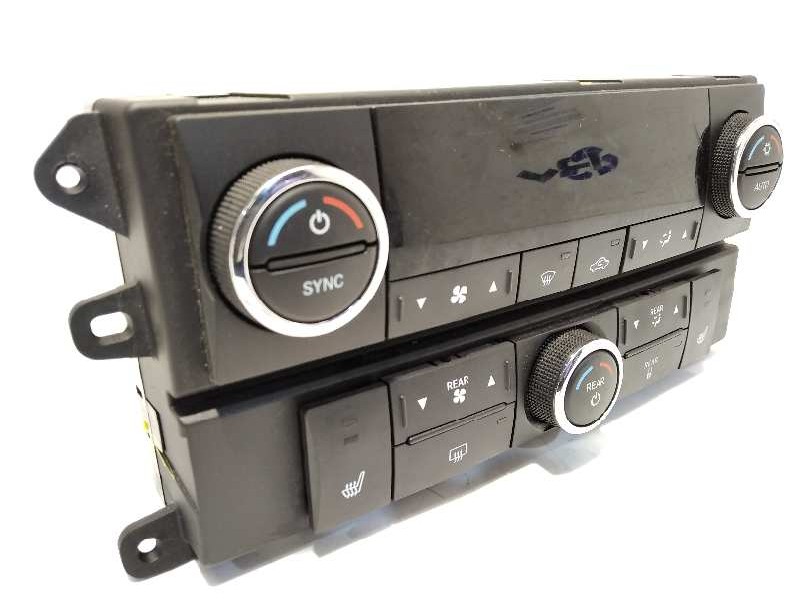 Recambio de mando climatizador para chrysler grand voyager 2.8 crd cat referencia OEM IAM P55111917AE  