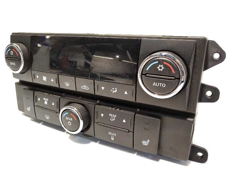 Recambio de mando climatizador para chrysler grand voyager 2.8 crd cat referencia OEM IAM P55111917AE  