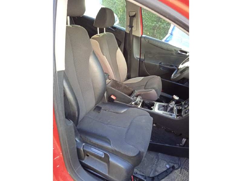 volkswagen passat variant (3c5) del año 2006