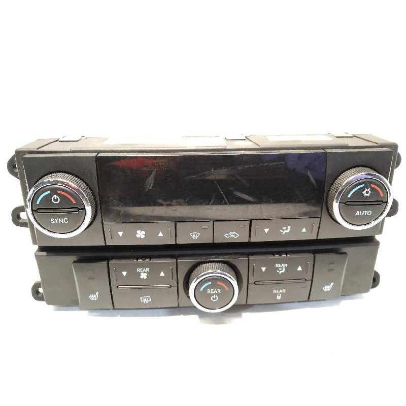 Recambio de mando climatizador para chrysler grand voyager 2.8 crd cat referencia OEM IAM P55111917AE  