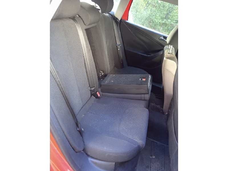 volkswagen passat variant (3c5) del año 2006