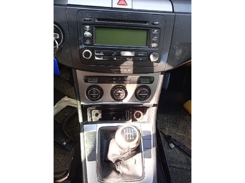 volkswagen passat variant (3c5) del año 2006