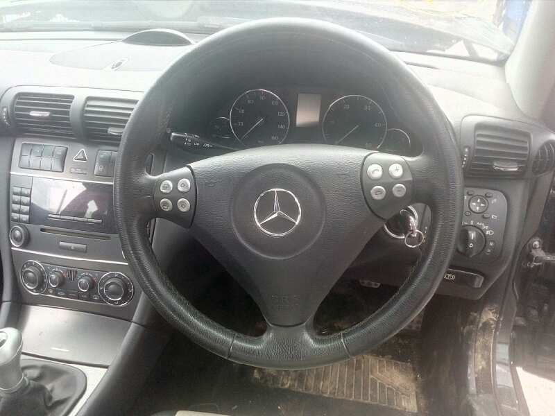 mercedes-benz clase c (w203) sportcoupe del año 2008