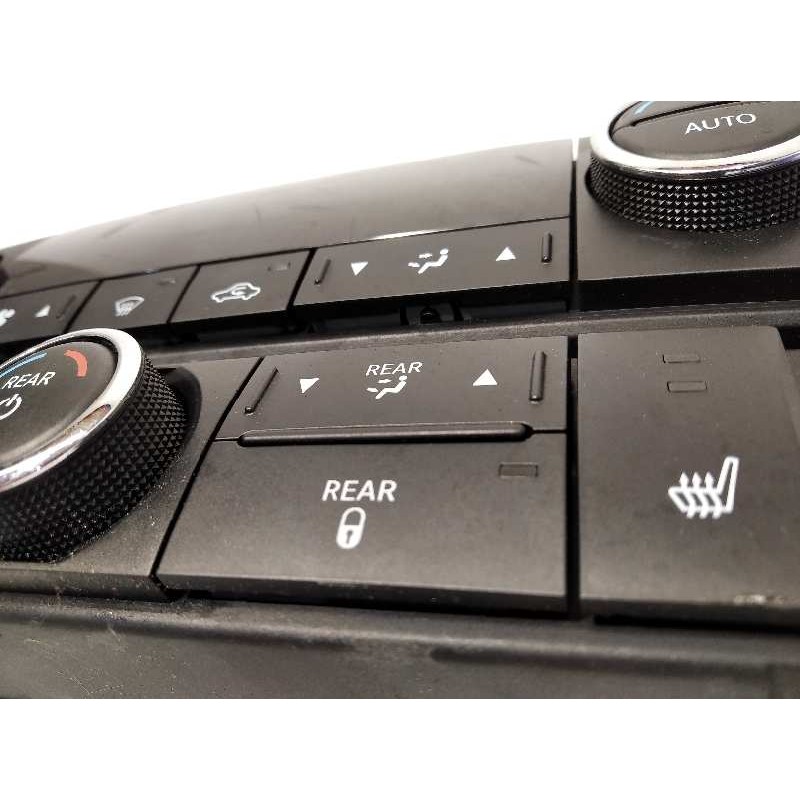 Recambio de mando climatizador para chrysler grand voyager 2.8 crd cat referencia OEM IAM P55111917AE  