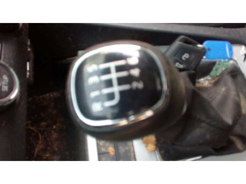 skoda octavia lim. (5e3) del año 2013