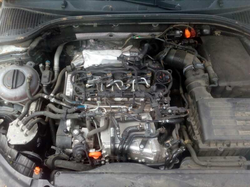 skoda octavia lim. (5e3) del año 2013