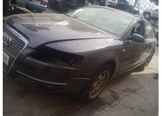 AUDI A6 BERLINA (4F2)