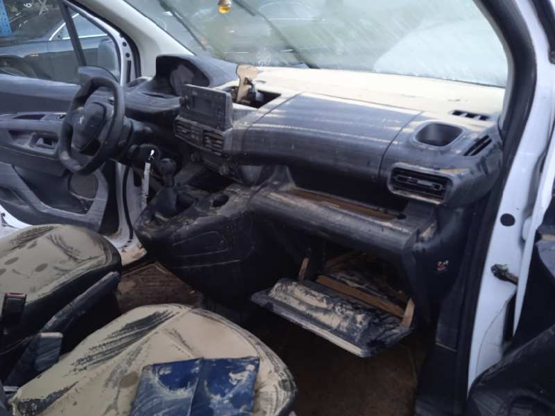 peugeot rifter del año 2020