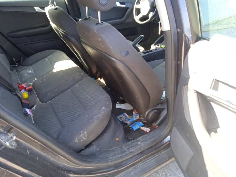 audi a3 sportback (8p) del año 2008