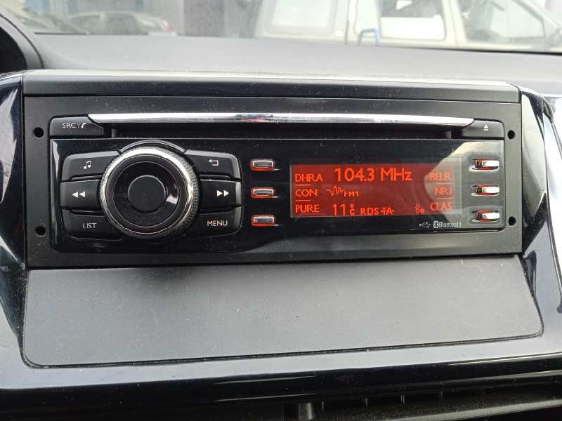 peugeot 208 del año 2016