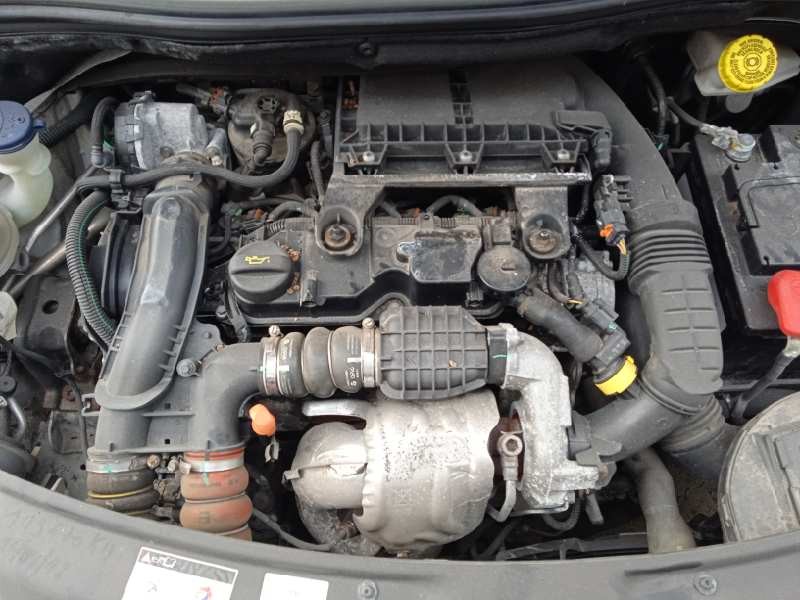 peugeot 208 del año 2016