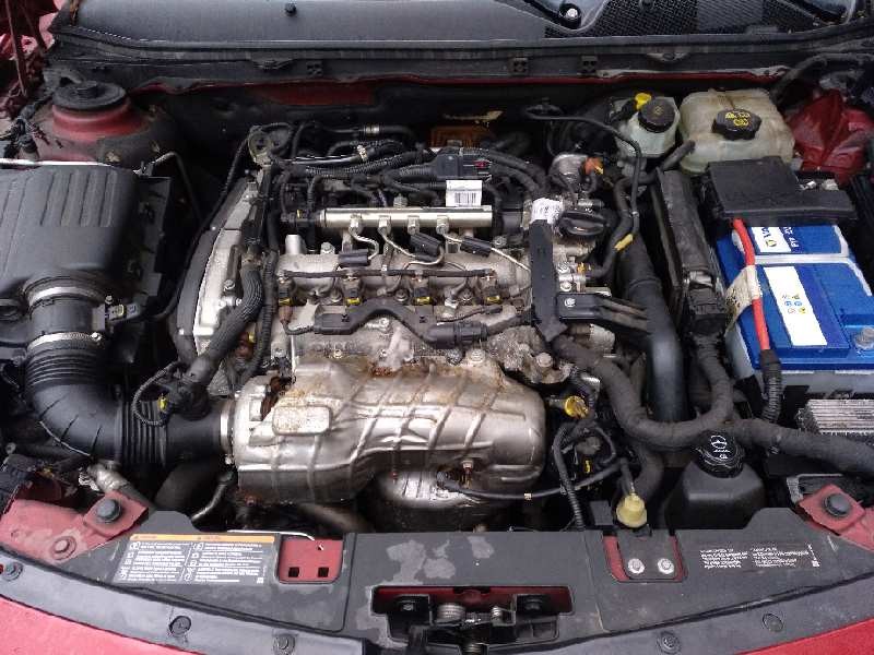 opel insignia berlina del año 2010