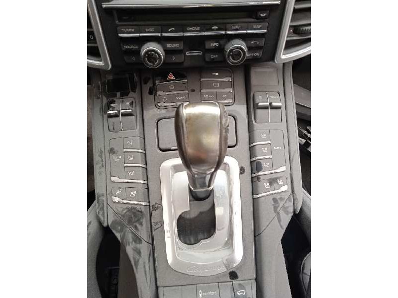 porsche cayenne (typ 92aa) del año 2011