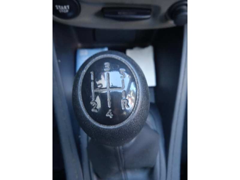 renault megane iii berlina 5 p del año 2010