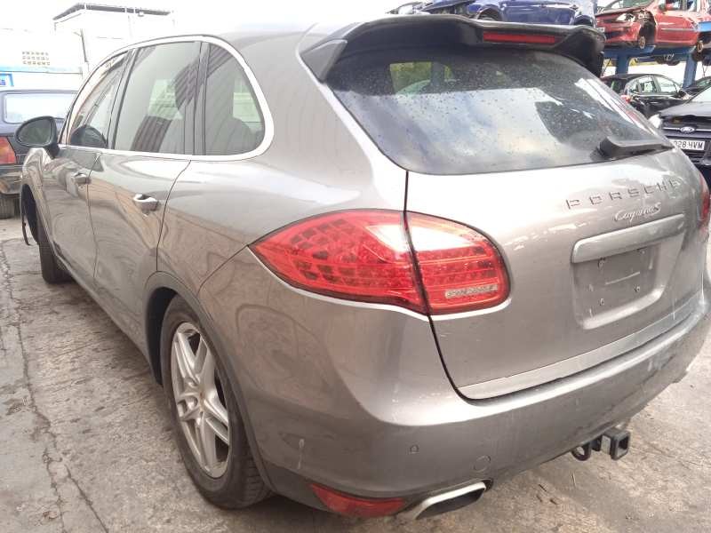 porsche cayenne (typ 92aa) del año 2011