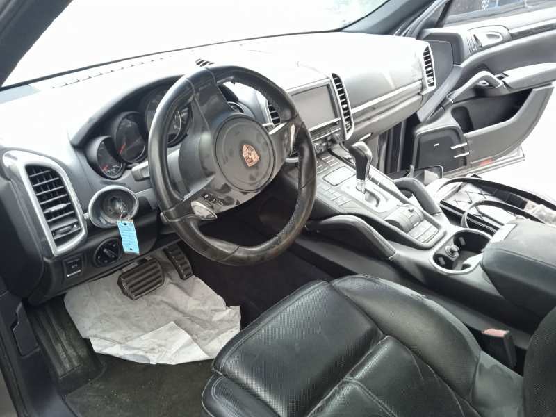 porsche cayenne (typ 92aa) del año 2011
