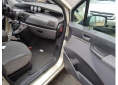 peugeot 807 del año 2006 2