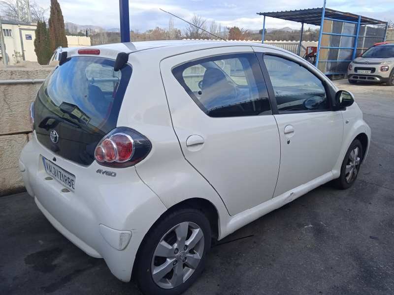toyota aygo (kgb/wnb) del año 2012