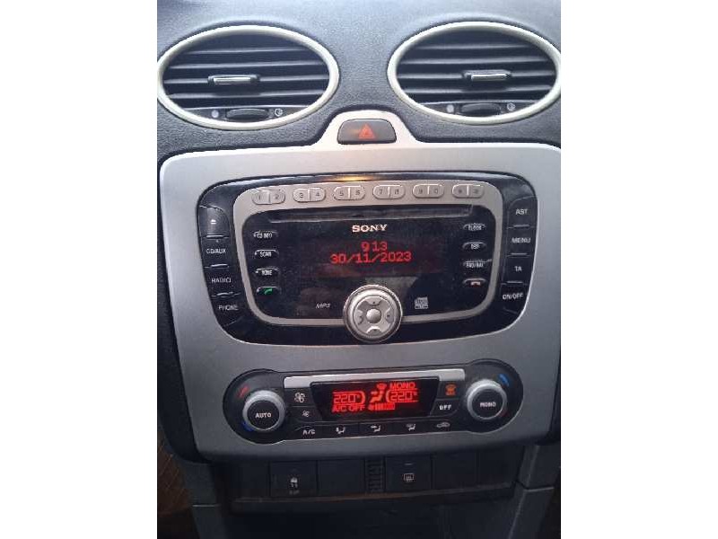 ford focus berlina (cap) del año 2007