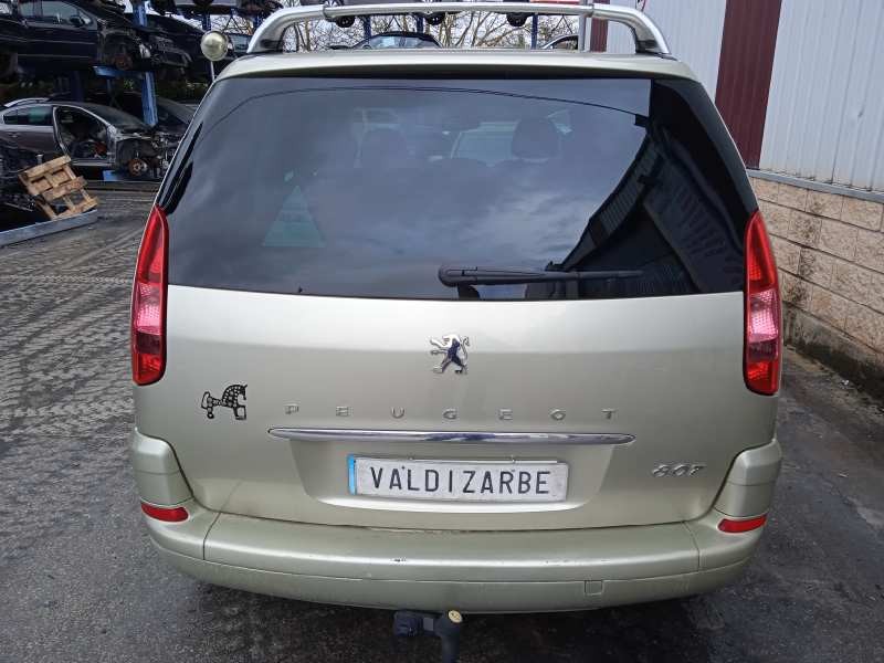 peugeot 807 del año 2006