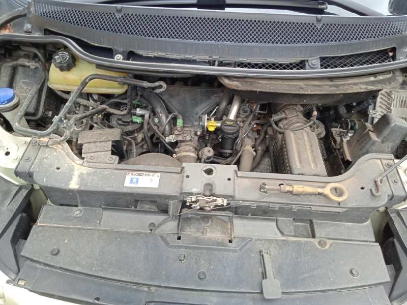 peugeot 807 del año 2006