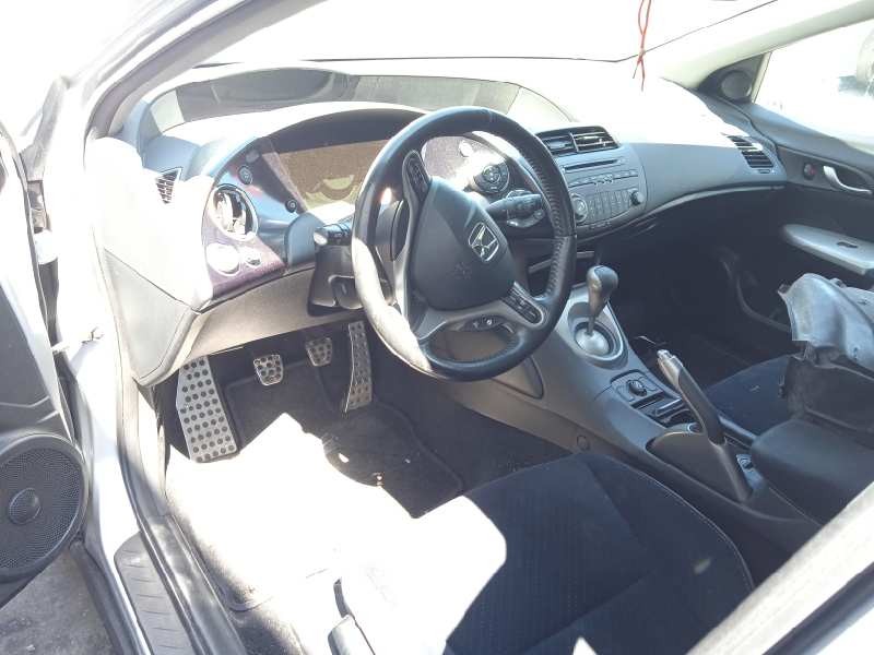 honda civic berlina 5 (fk) del año 2007