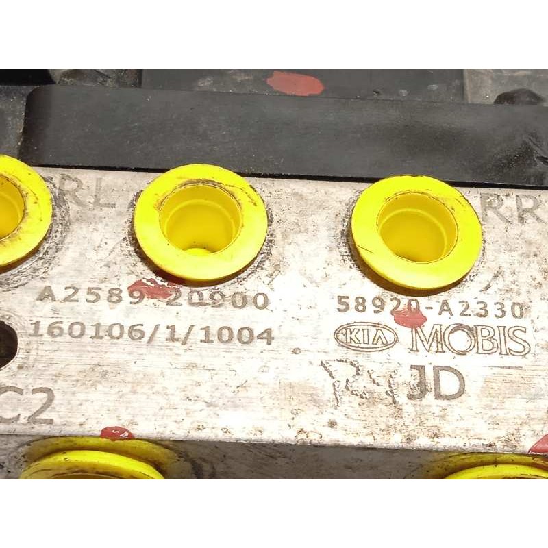 Recambio de abs para kia cee´d 1.6 crdi cat referencia OEM IAM 58920A2330 6158945200 A258920900