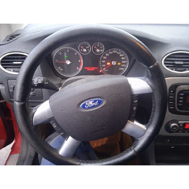 ford focus berlina (cap) del año 2007