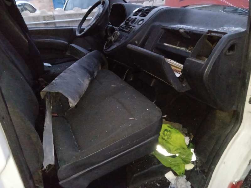 mercedes-benz vito (w638) caja cerrada del año 2002