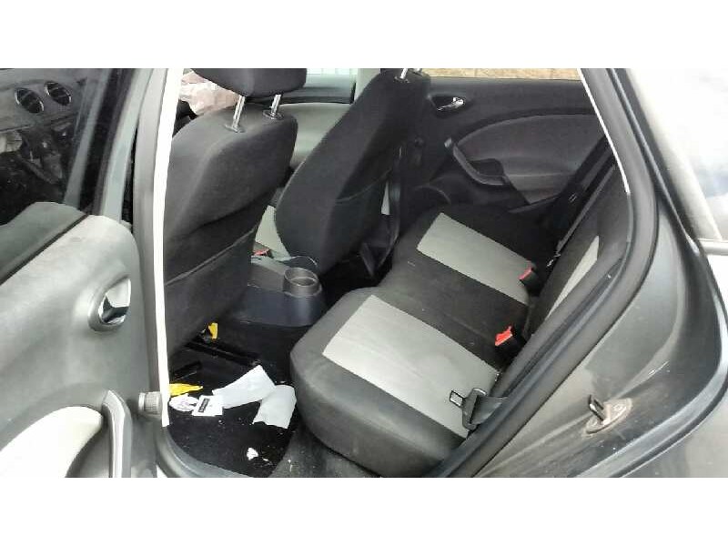 seat ibiza st (6j8) del año 2013