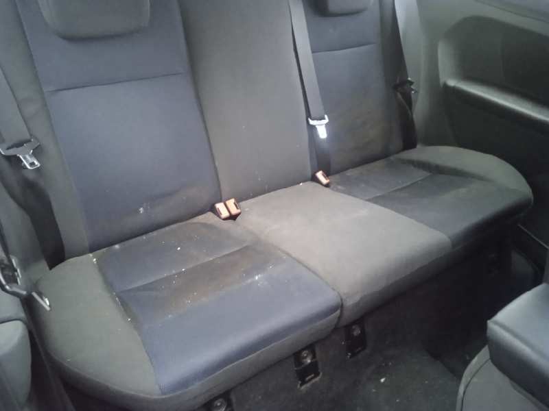 ford focus berlina (cap) del año 2007