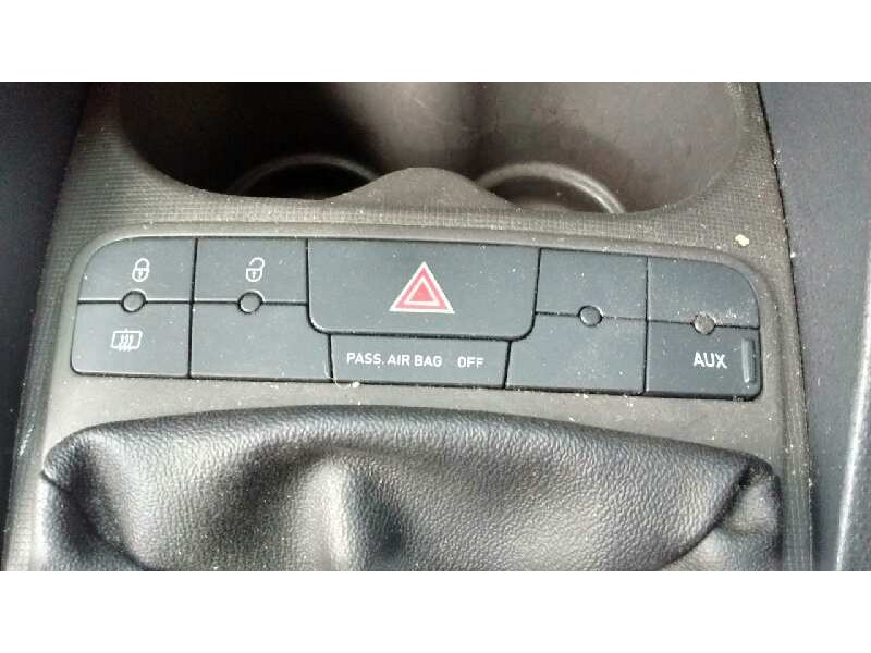 seat ibiza st (6j8) del año 2013