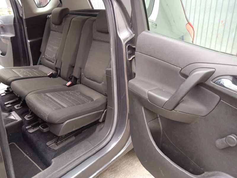 opel meriva b del año 2011