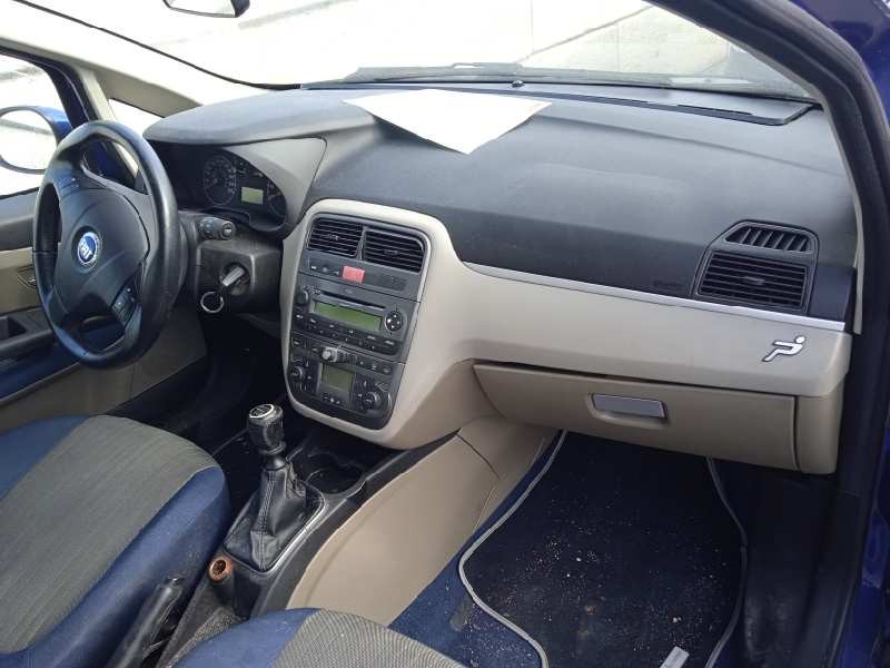 fiat grande punto (199) del año 2006