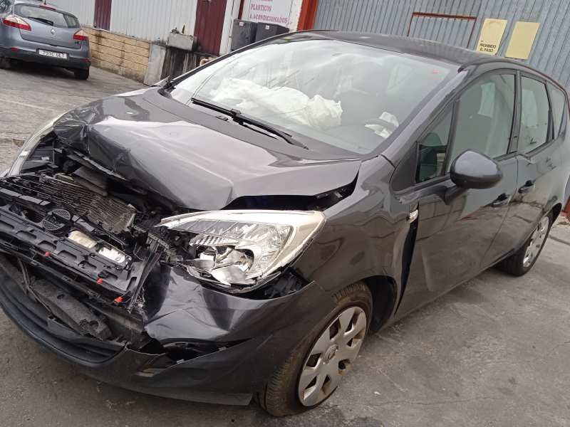 opel meriva b del año 2011