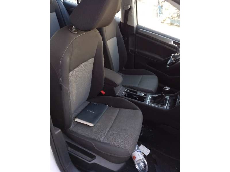 volkswagen golf vii sportsvan del año 2016