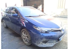 toyota auris touring sports (e18) del año 2017