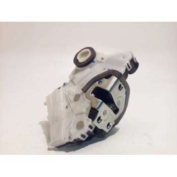 CERRADURA PUERTA DELANTERA DERECHA 61032FJ040 